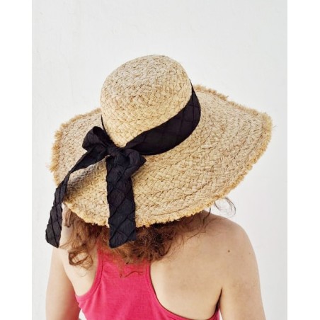 Chapeau en raphia naturel avec ruban en toile