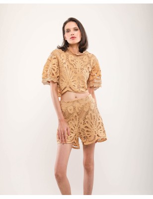 Ensemble en broderie anglaise