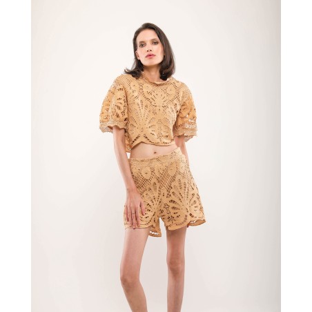 Ensemble en broderie anglaise