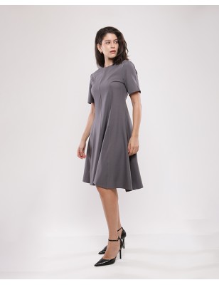 Robe Marelle évasée à manches courtes